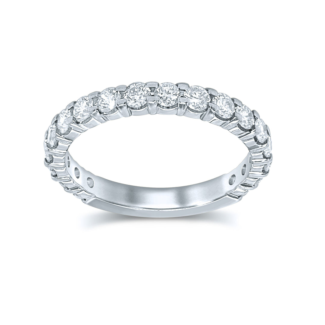 Elegant 14K 0.25CT Diamond Band (18 Diamond Stones)