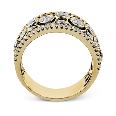 Right Hand Ring in 18k Gold with Diamonds