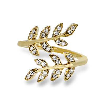 Right Hand Ring in 18k Gold with Diamonds