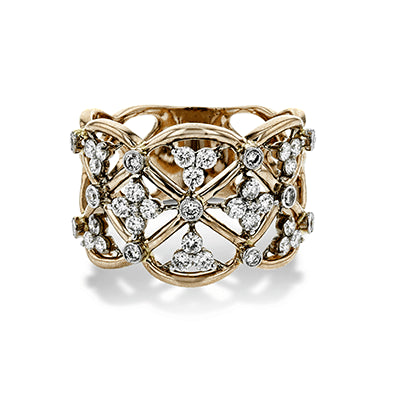Right Hand Ring in 18k Gold with Diamonds
