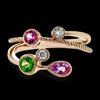 Color Ring in 18k Gold with Diamonds
