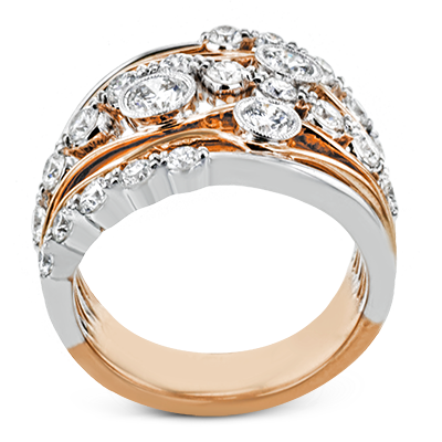 Right Hand Ring in 18k Gold with Diamonds