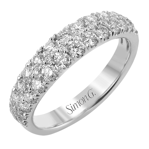 Engagement Ring in 18k Gold with Diamonds