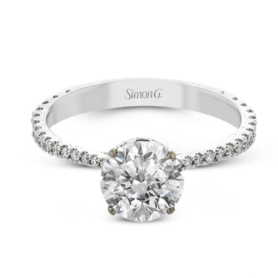 Engagement Ring in 18k Gold with Diamonds