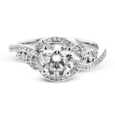 Engagement Ring in 18k Gold with Diamonds