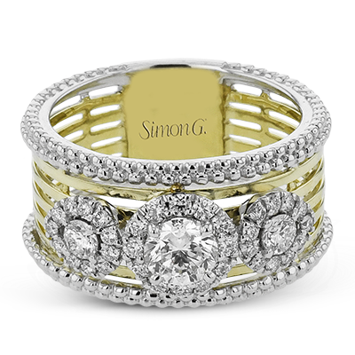 Right Hand Ring in 18k Gold with Diamonds