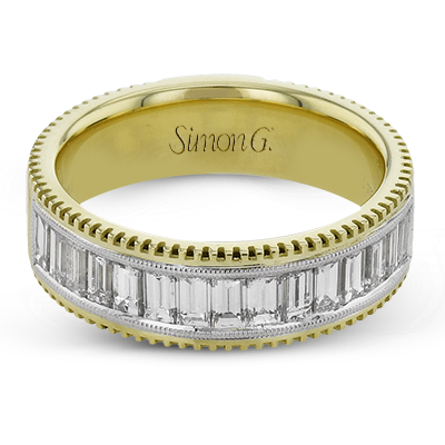 Right Hand Ring in 18k Gold