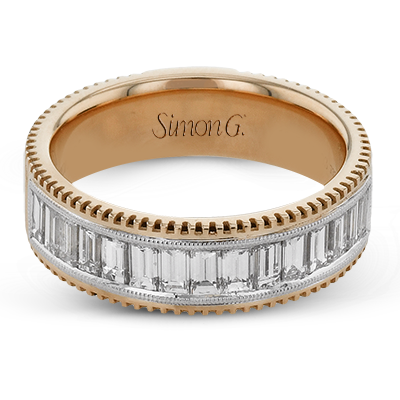 Right Hand Ring in 18k Gold