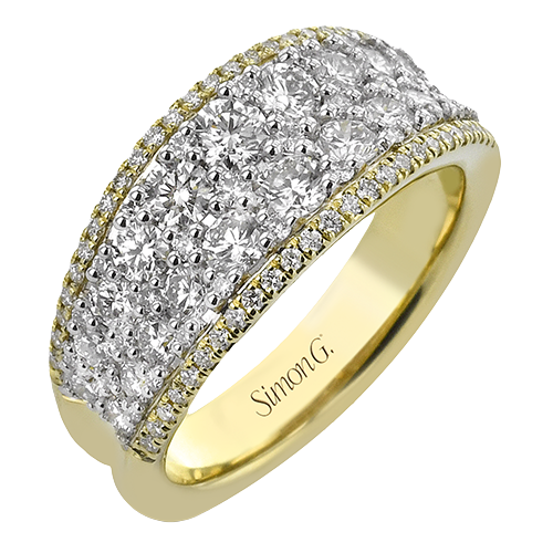 Right Hand Ring in 18k Gold with Diamonds