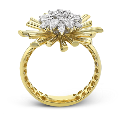 Right Hand Ring in 18k Gold with Diamonds