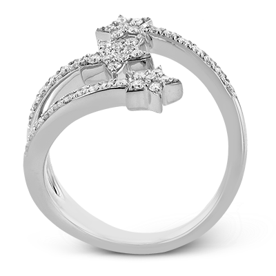 Right Hand Ring in 18k Gold with Diamonds