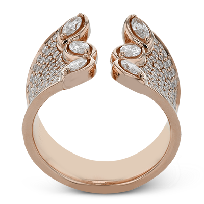 Right Hand Ring in 18k Gold with Diamonds