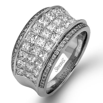 Anniversary Ring in 18k Gold