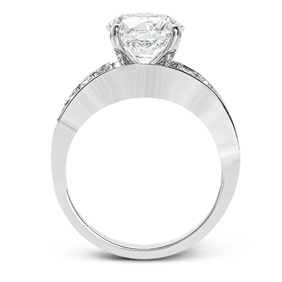 Engagement Ring in 18k Gold