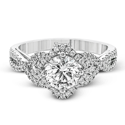 Engagement Ring in 18k Gold with Diamonds