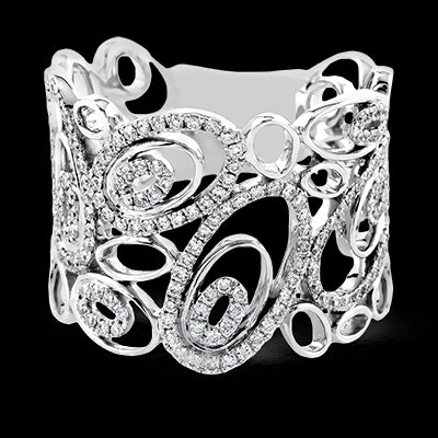 Right Hand Ring in 18k Gold with Diamonds