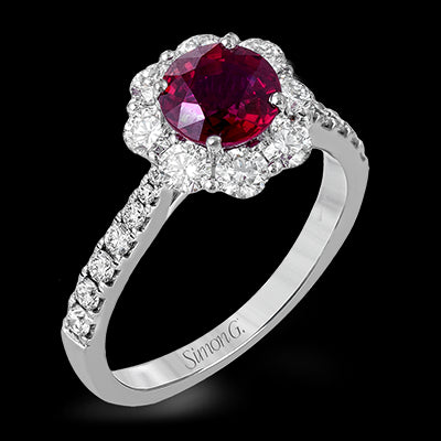 Color Ring in 18k Gold with Diamonds