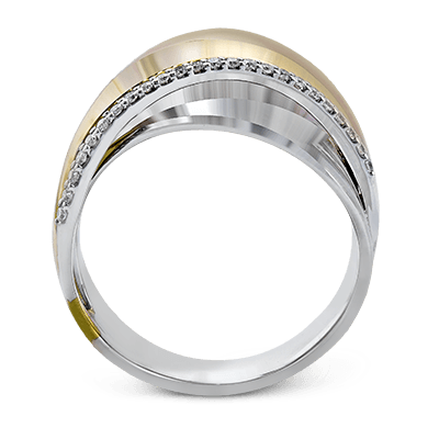 Right Hand Ring in 18k Gold with Diamonds