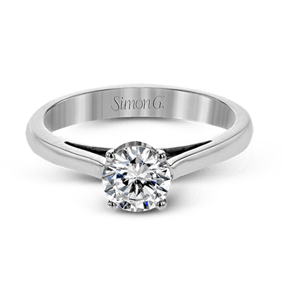 Engagement Ring in 18k Gold