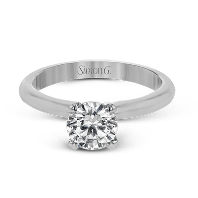 Engagement Ring in 18k Gold