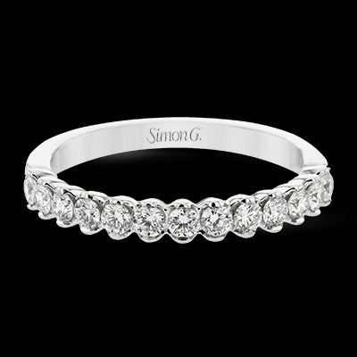 Wedding Band in 18k Gold with Diamonds